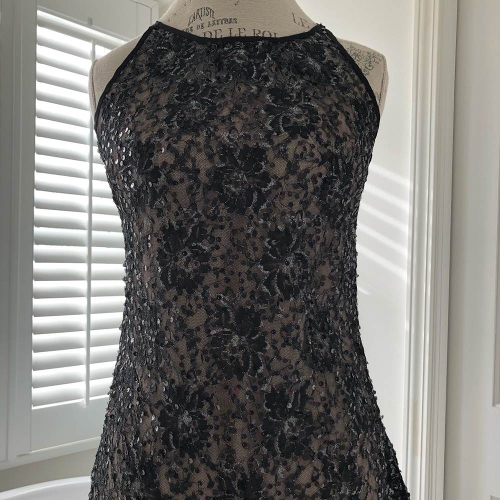 Black Sequined  Sleeveless Top